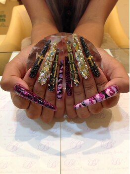 エスフィーネイルサロン ブリーユ(Esfy nailsalon Brille)/二枚マックスロングネイル