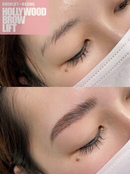 ネイルサロン R/美眉ハリウッドブロウリフト52