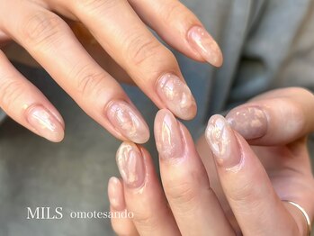 ミルズ オモテサンドウ(MILS omotesando)/