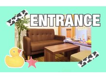 ビクト(Vict)の雰囲気（ビルは古い感じですが、室内はポップなのでお子様もぜひ♪）