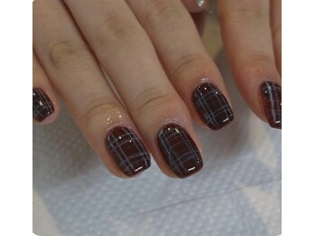 ユリナリタ(YuRi Narita)/