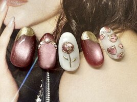 手描きフラワーネイル