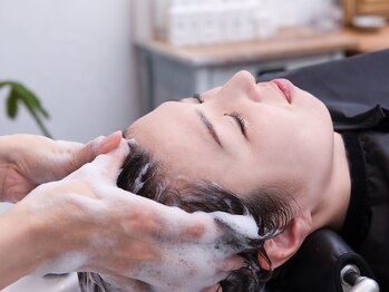 エイミス(AMIES)の写真/*お洒落女子を虜にする上質空間*思わず寝落ちしてしまう極上のRelax timeを…♪《ヘッドスパ60分¥7700》