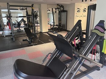 レヴィア パーソナルジム(REVIA)/45度レッグプレス