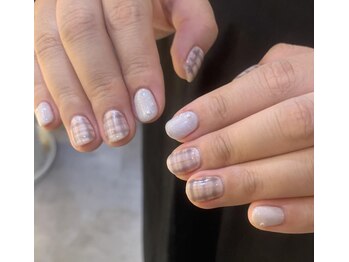 アングゥ ウル(ungu ul)/チェックネイル