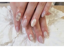 【中原】チェックネイル