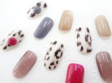 ネイルサロン クイール 小山店(NAIL SALON QUILL)/ワンカラー×ヒョウ柄アート