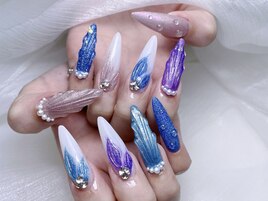 人魚の鱗ネイル