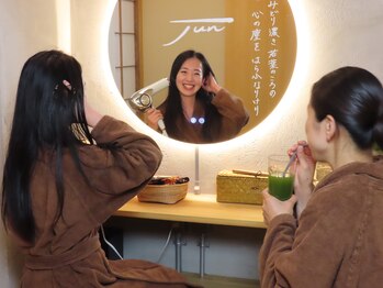 SHIBAURA酵素浴サロン ジュン 田町 芝浦店(Jun)の写真/友達・カップルで楽しむ♪都会にある旅館風サロンで、ペアで酵素風呂リラックス!