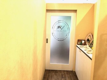 サロン ド ラン(Salon.du.RAN)/施術スペースへの入口