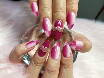 オンブレフレンチネイル