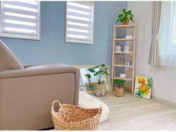 ミルク(MILK)/明るく落ち着いたサロン♪