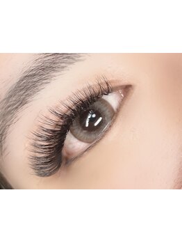 ボリュームのある目元にしたい