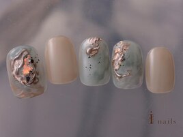 くすみ淡色冬ネイル