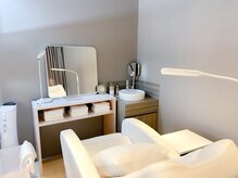 エランホワイトニング 一社店/店内２