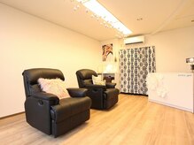 アダマスネイル(ADAMAS Nail)/【内観】