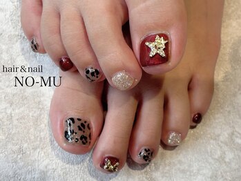 秋先取りフットネイル