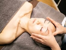 ナチュラリー(Naturally)/モンテセラピーフェイシャル