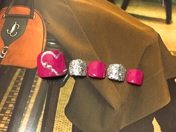 お気軽ビューティエーヴィヒ(Ewig)/3月キャンペーンネイル♪