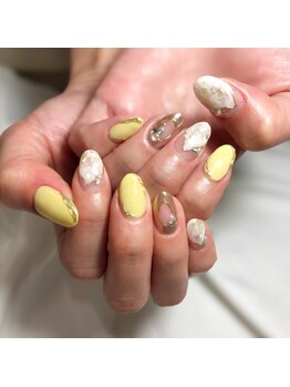 ナナズネイル 西小倉店(NANA's Nail)/イエローネイル by石川