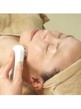 山野愛子どろんこ美容 南越谷店/ホワイトニングエステ