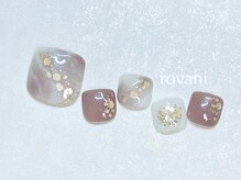 ロヴァニ(rovani)/大人ニュアンスネイル
