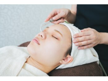 八王子ニキビ研究所/人気オプション♪毛穴吸引