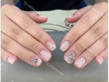 ココナッツネイル/