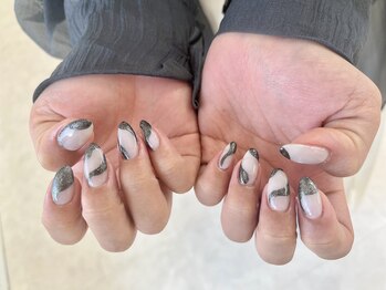 リアン 大宮(Rian)/モノトーンうねうね/個性的