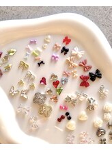 Lona【ロナ】nail&school &nbsp;&nbsp;フィルイン/長さだし【3月5日 NEW　OPEN（予定）】/可愛いパーツたっくさん♪