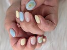 ワンポイントひまわりネイル