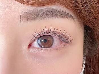 アナナアイラッシュ 南浦和店(Ananas eyelash)/目の形に合わせた扇型に!