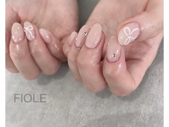 フィオル(FIOLE)/ぷっくりリボン