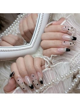 リンドネイル バイ モカ アンド ララ(Lind nail by moca and LaLa)/黒ネイル