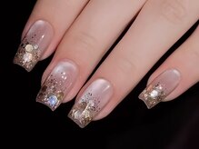 メルシー(Merci)/人気のキラキラネイル
