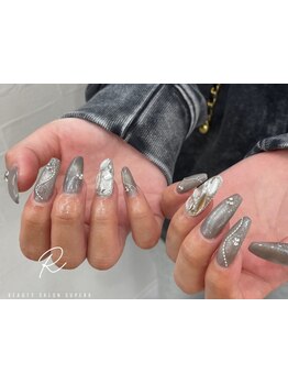 長さ出しのできるサロン