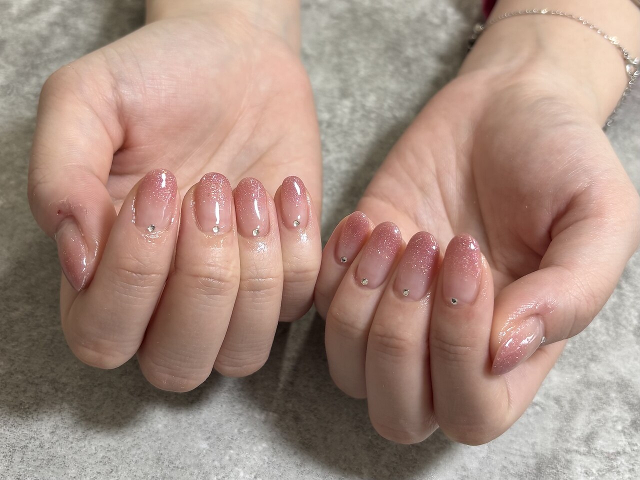 【jrネイリスト 限定】ラメグラデーション\4000