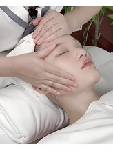 アイシス 本蓮沼/小顔コルギ