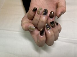 個性派ニュアンスネイル