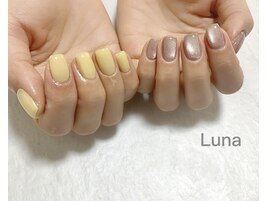 アシンメトリにネイル