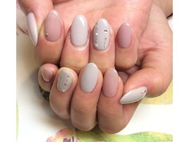 ～シンプルビジューネイル～
