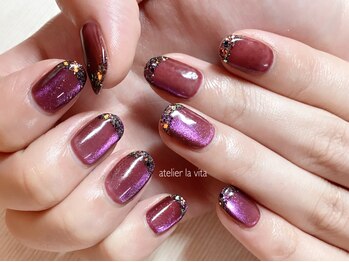 アトリエ ラビータ(atelier la vita)/マグネット×ラメフレンチ