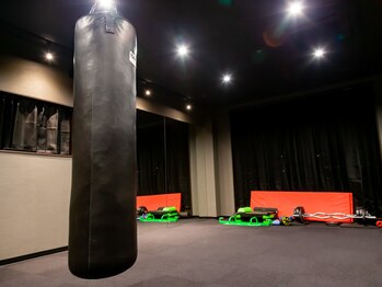 エグゼクティブパーソナルジム(EXECUTIVE PERSONAL GYM)/トレーニングルーム