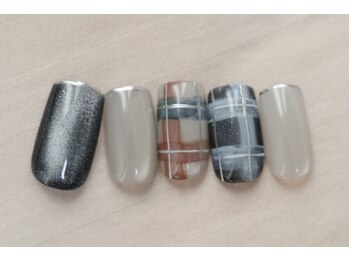 ココネイル/マグチェック