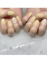 リッシュ トロワ(RICHE trois)/ぷっくりフラワー×春色イエロー