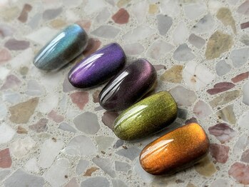 ミーム(meme)/マグネットネイル