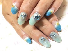 キュアエヌ(cure.n)/水面ネイル