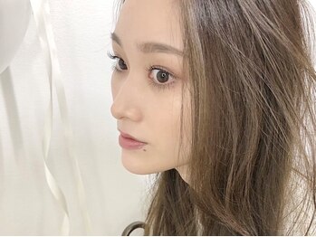 レミア 上大岡(REMIA)の写真/【圧倒的持ち×高密度★メガフラットラッシュ】少ない本数でもボリュームUP！負担を最小限に抑えます◎