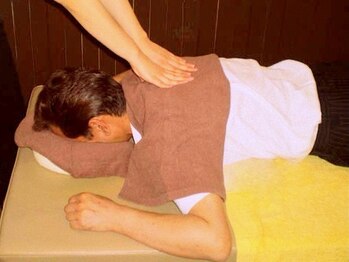 サプリアンドリラクゼーション 媛ひめの写真/当店男性人気No.1メニューは【媛ひめDX90分¥8800】No.2は【揉みほぐし+目・お顔のツボ押し60分¥5225】