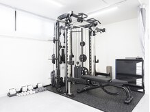 ヨロジム 浦安店(YOLO GYM)/トレーニング器具